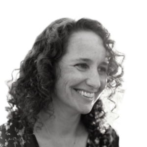 Image of Amy Hanauer